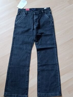 Relaxed Fit Men's Black Jeans - Comfortable Everyday Style